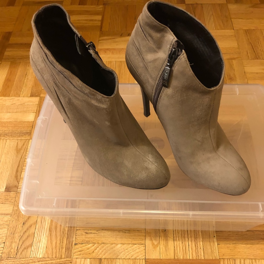 Suede light brown ankle boots
